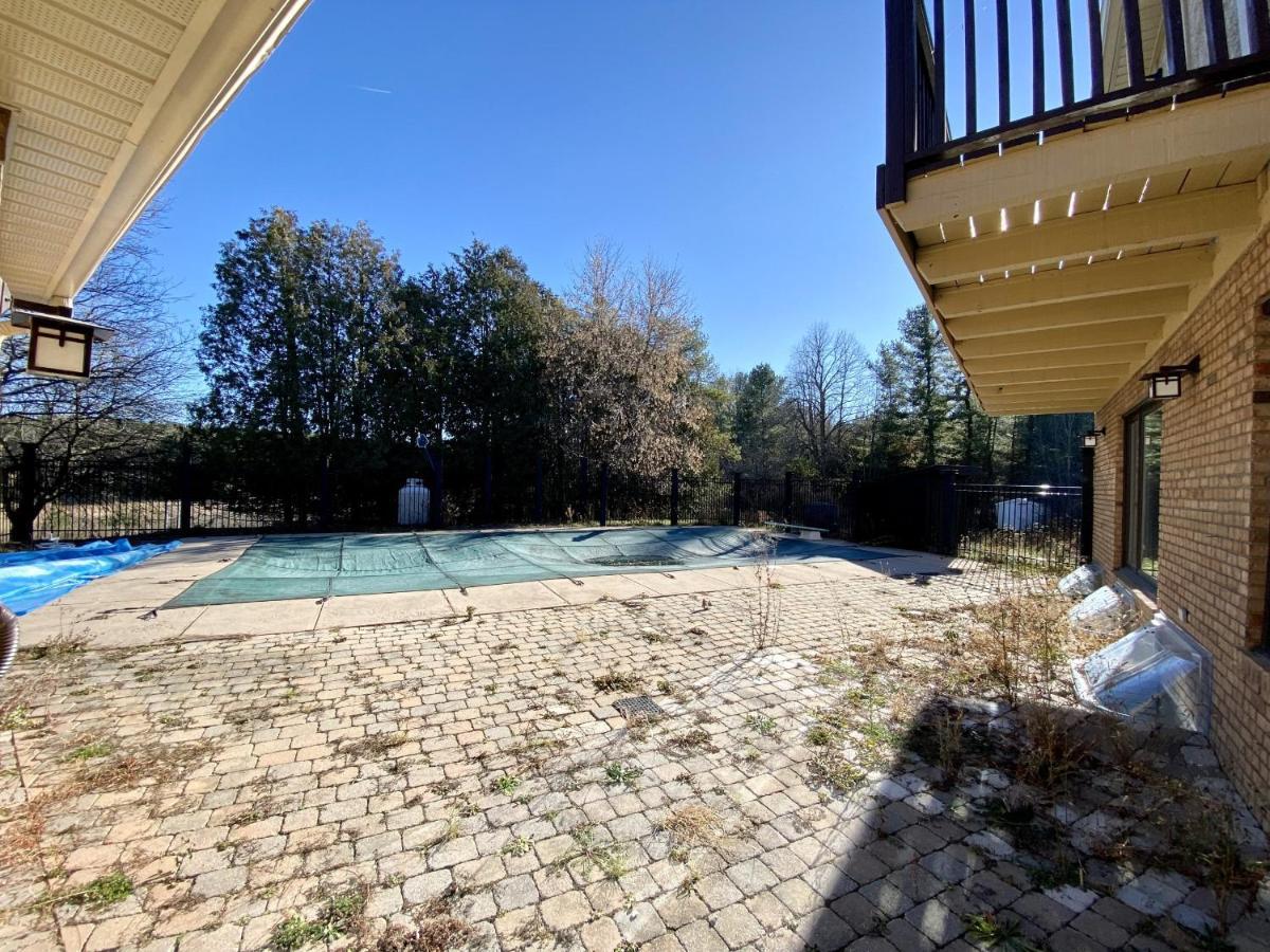 5000+ Sqft Cottage Near Toronto Bolton Exteriér fotografie
